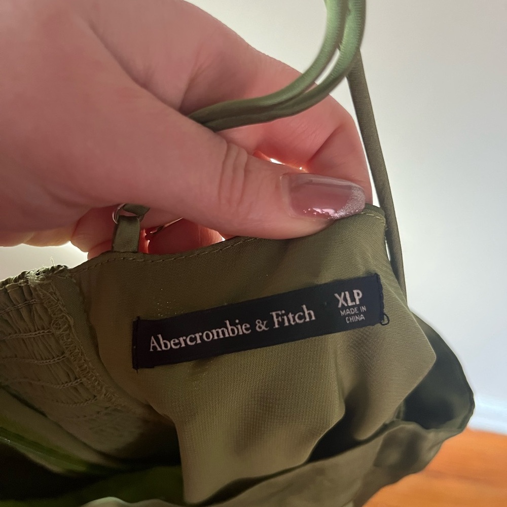 Abercrombie & Fitch Green Satin Midi Dress - Picture 5 of 5